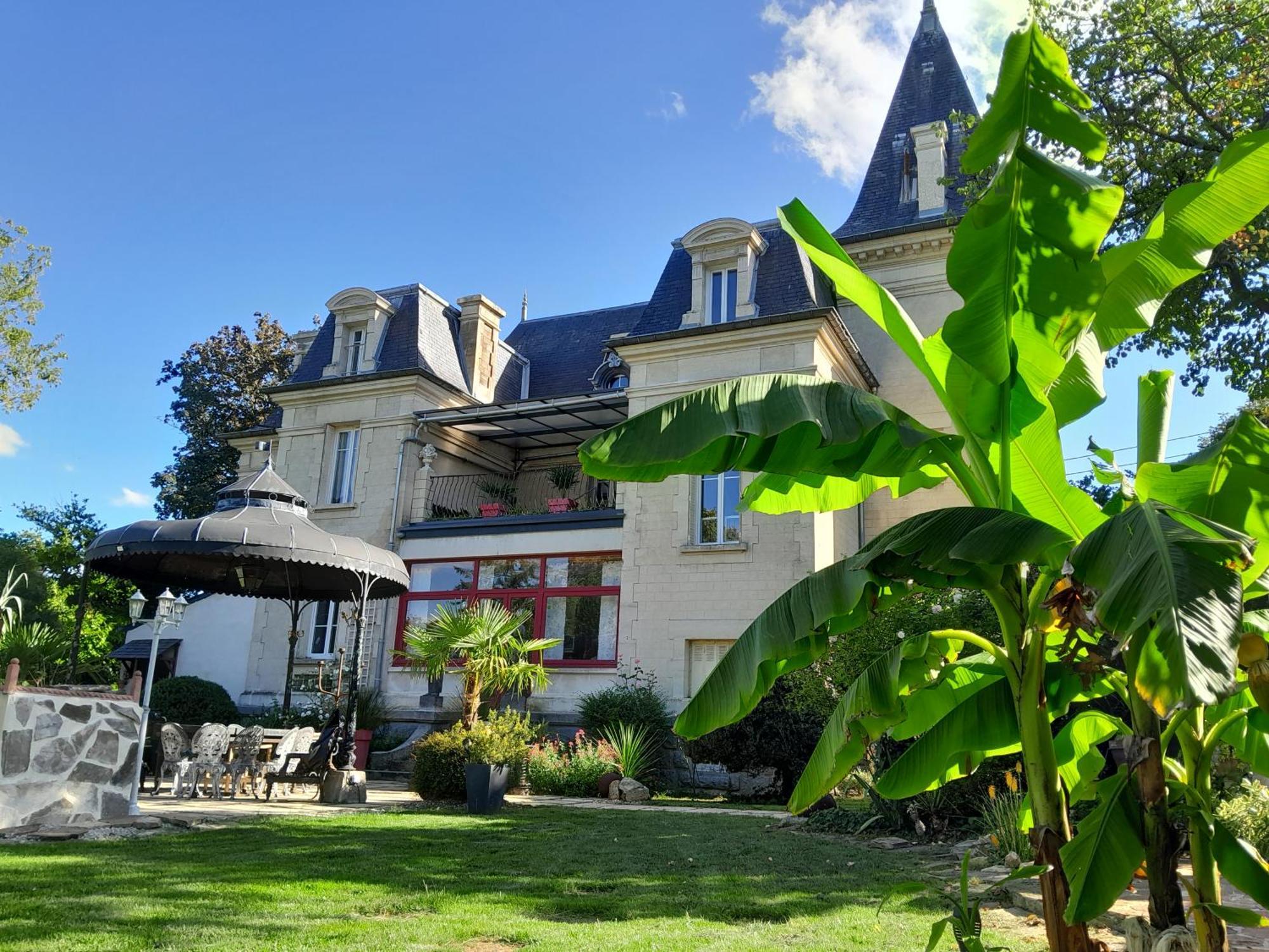 Le Madrigal Bed & Breakfast Mamers Luaran gambar